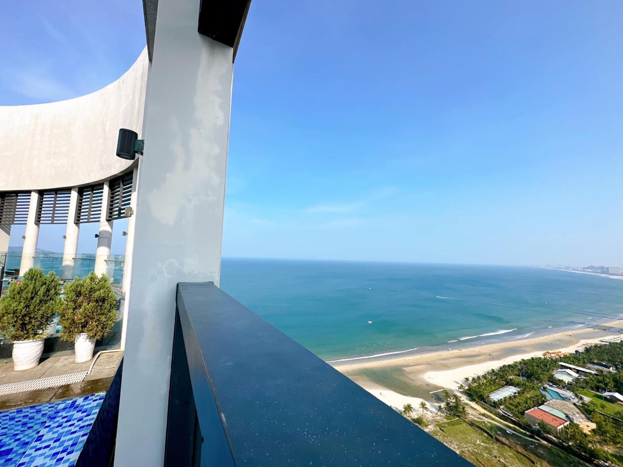 Luxury Apt Opposite Mykhe Beach 다낭 외부 사진